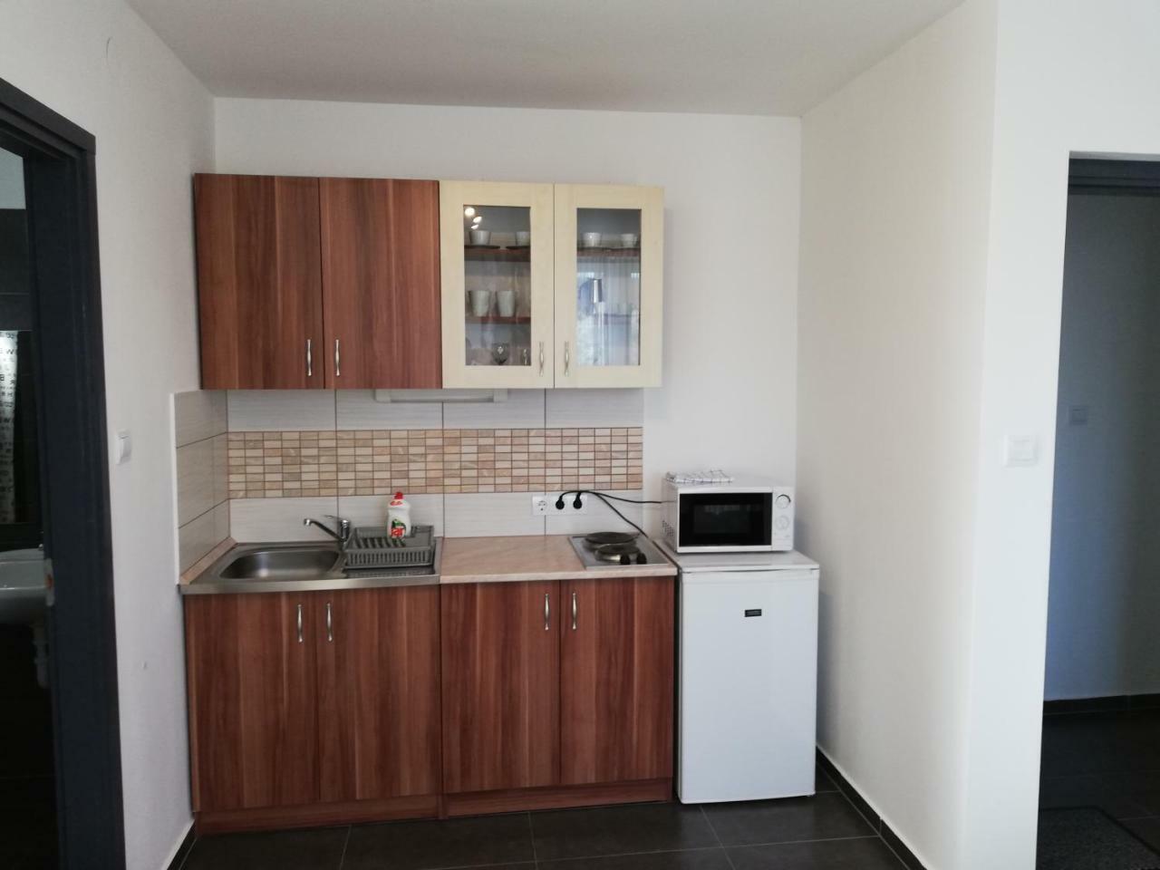 Apartman 25 Sopron Esterno foto